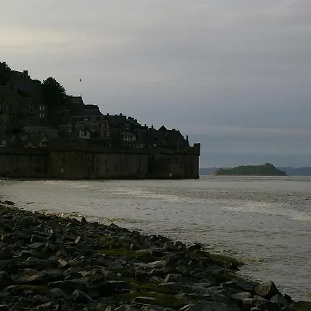 Aristide Mont Saint Michel Hébergement de vacances *