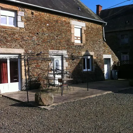 Aristide Mont Saint Michel Holiday home *